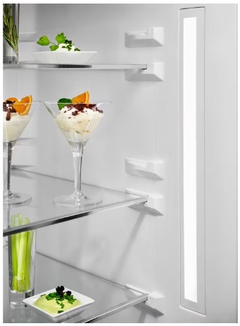Külmik sügavkülmik all Electrolux LNT7ME36X3
