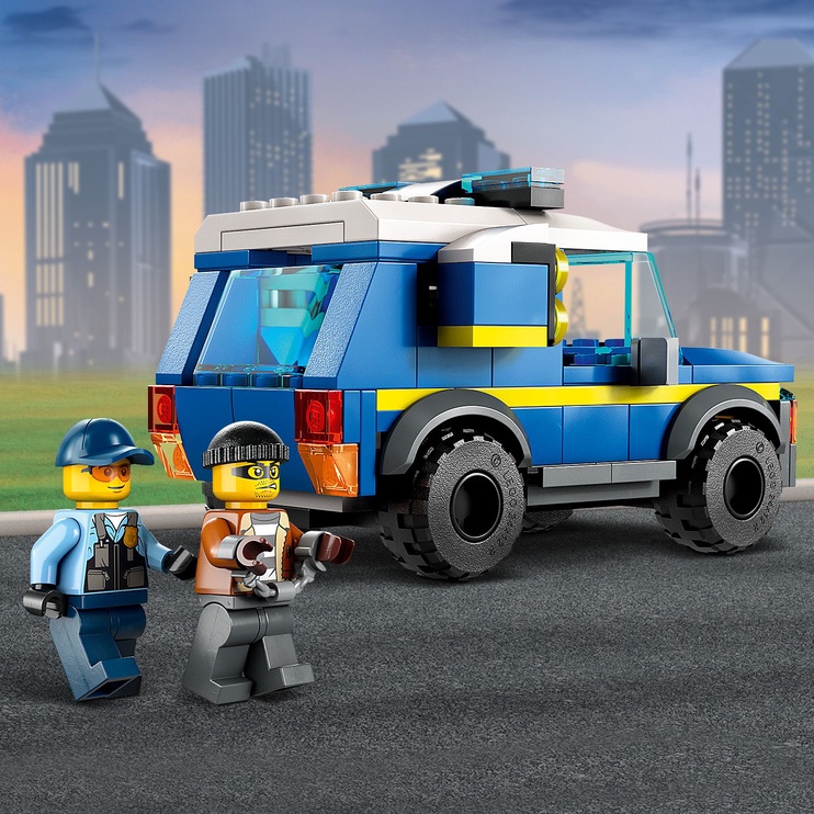 Konstruktors LEGO® City Neatliekamās palīdzības transportlīdzekļu bāze 60371, 706 gab.