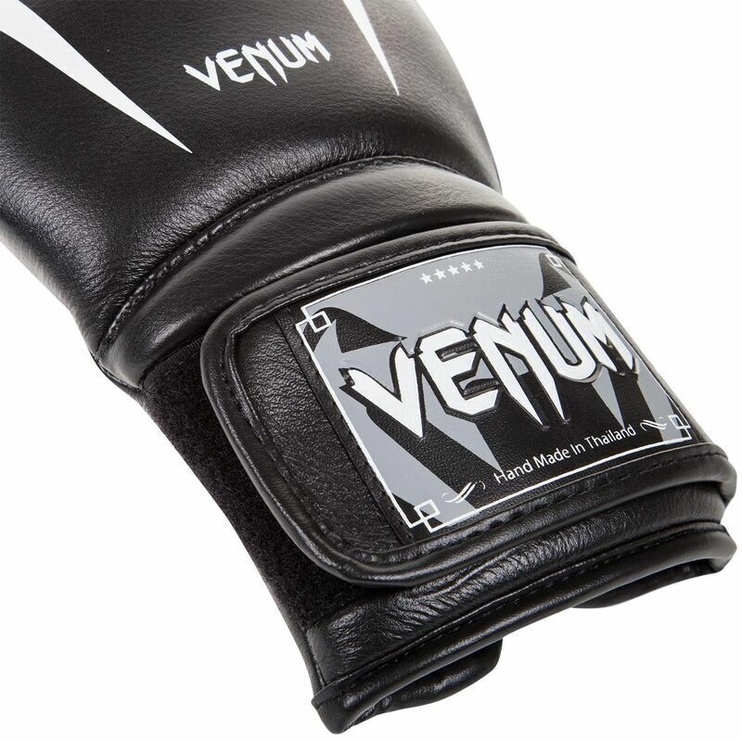 Боксерские перчатки Venum Giant 3.0 Pro 2055BC10, черный, 10 oz