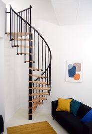 Винтовая лестница Minka BERLIN, 140 см x 228 - 282 см