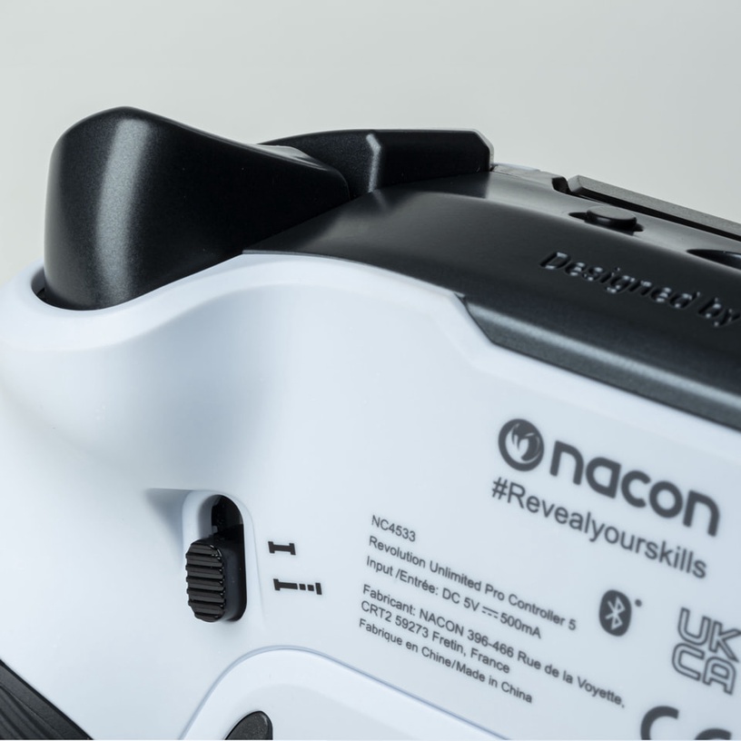 Mängukontroller Nacon Revolution 5 Pro, valge