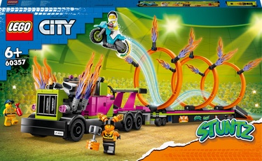 Конструктор LEGO City Трюковый грузовик и огненное кольцо 60357