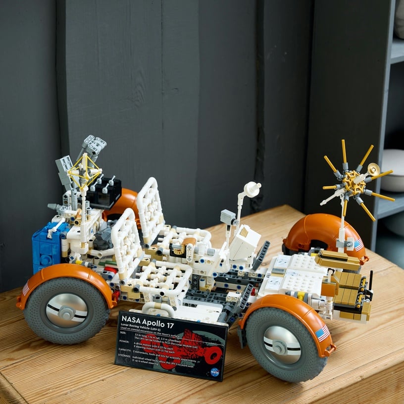 Konstruktor LEGO® Technic NASA Apollo kuumaastikusõiduk 42182