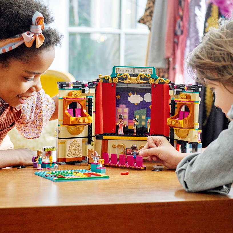 Konstruktor LEGO® Friends Andrea Teatrikool 41714, 1154tk