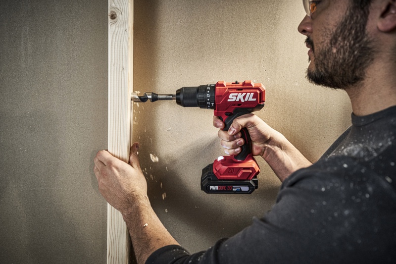 Juhtmeta löökfrees koos akuga Skil 3021RC, 20 V, 2 Ah