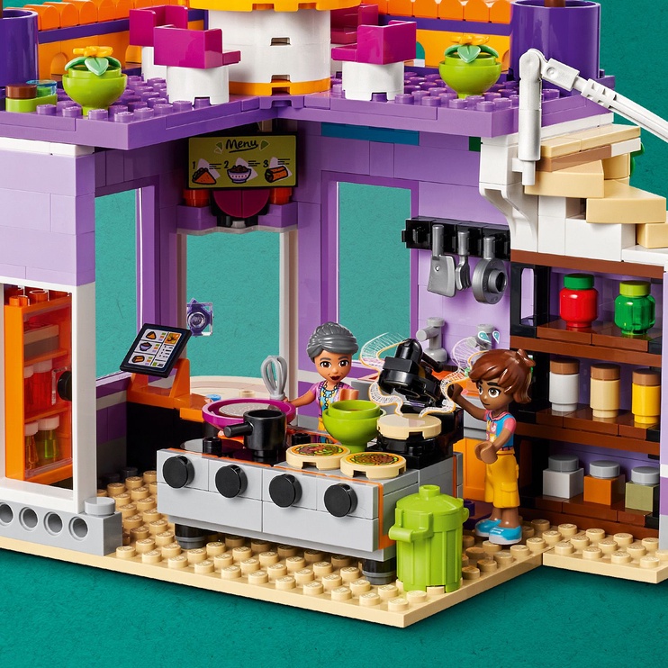 Konstruktor LEGO® Friends Heartlake'i linna ühisköök 41747, 695 tk