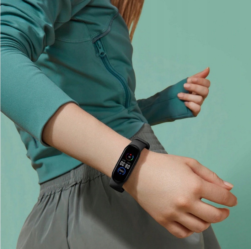 iWear SM7 nutikas käevõru 0,96'' TFT - Fitness Tracker IP67 koos pulsi ja vererõhuga / Sotsiaalne / Unesinine