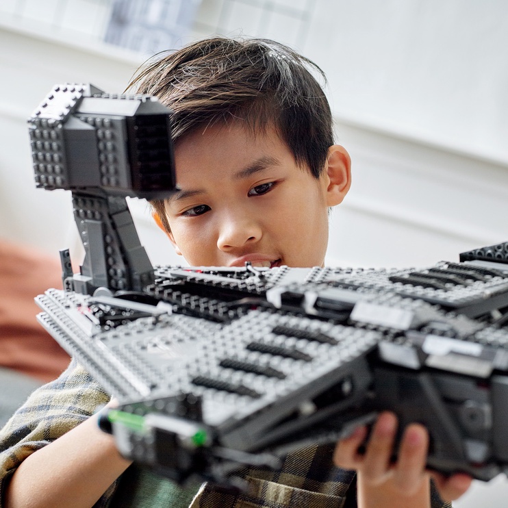 Konstruktors LEGO Star Wars The Justifier™ 75323