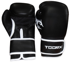 Боксерские перчатки Toorx Panther BOT-005, белый/черный, 12 oz