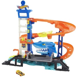 Автомобильная трасса Hot Wheels City Attacking Shark Escape HDP06