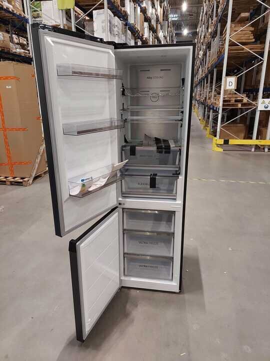 Холодильник морозильник снизу Toshiba GR-RB500WE-PMJ, серый (товар с дефектом/недостатком)
