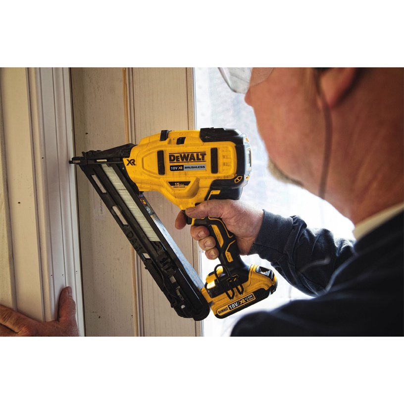 Naelapüstol Dewalt DCN650N-XJ, 18 V, 2.6 kg