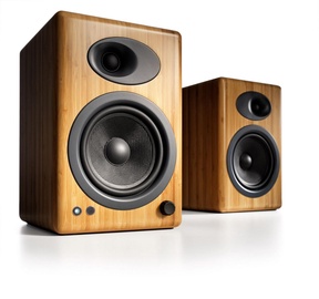 Kõlar Audioengine A5+, pruun