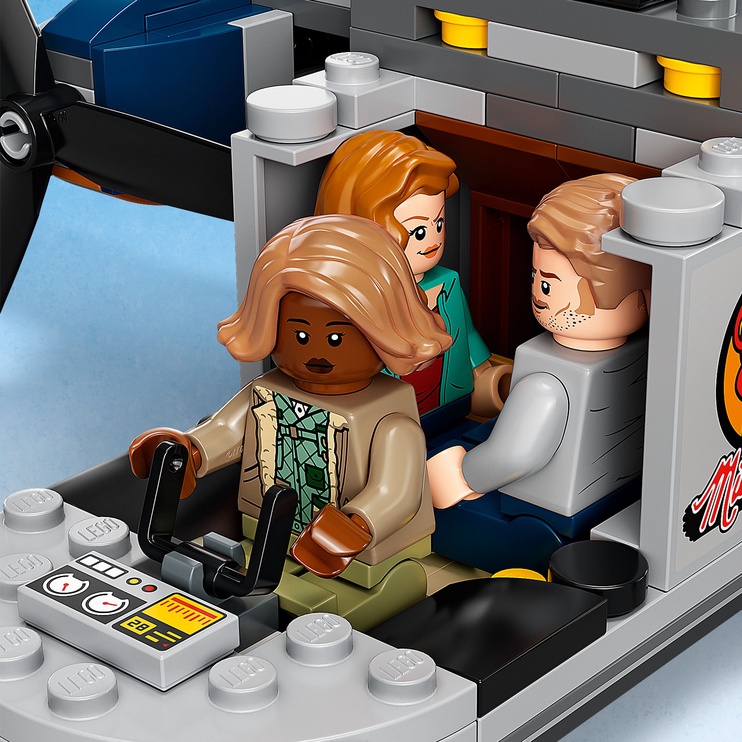 Konstruktors LEGO Jurassic World Kecalkoatls: uzbrukums no lidmašīnas 76947