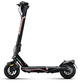 Elektriskais skūteris Ducati PRO-III, melna