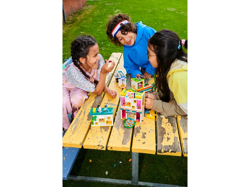 Konstruktors LEGO® Friends Hārtleikas Starptautiskā skola 41731, 985 gab.