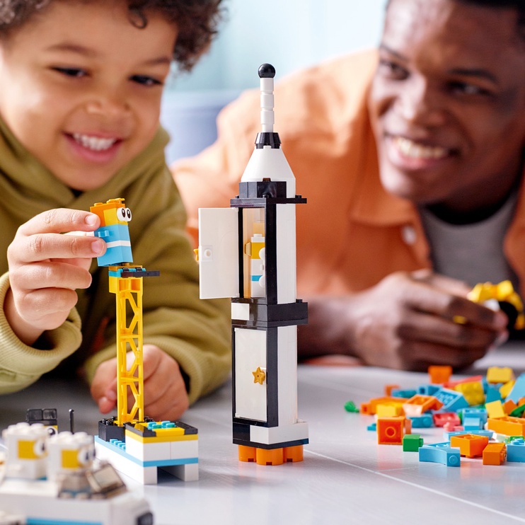 Konstruktor LEGO® Classic Kosmosemissioon 11022, 1700 tk