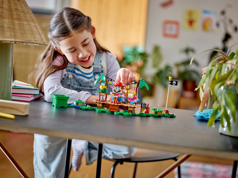 Конструктор LEGO® Super Mario™ Dixie Kong's Jungle Jam Expansion Set 71421, 174 шт.
