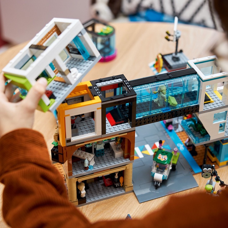 Konstruktor LEGO® City Kesklinn 60380, 2010 tk
