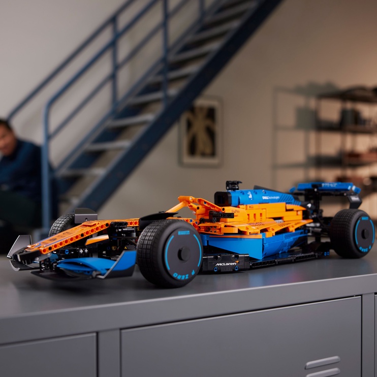 Konstruktor LEGO® Technic McLaren Formula 1™ võidusõiduauto 42141, 1432 tk