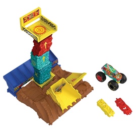 Автомобильная трасса Mattel Hot Wheels Monster Trucks Car Jump Challenge HNB94