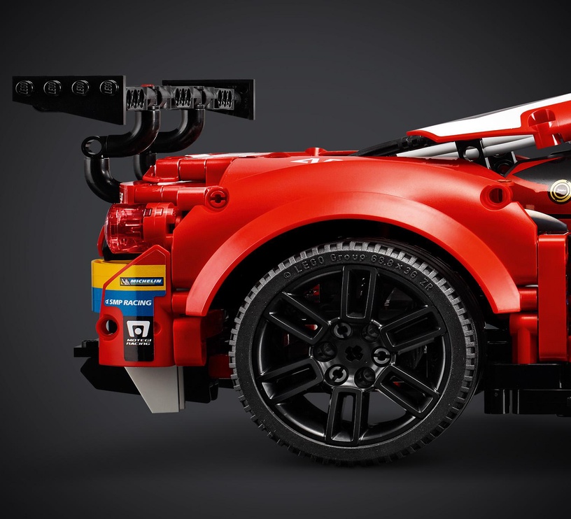 Konstruktor LEGO Technic Ferrari 488 GTE “AF Corse #51” 42125