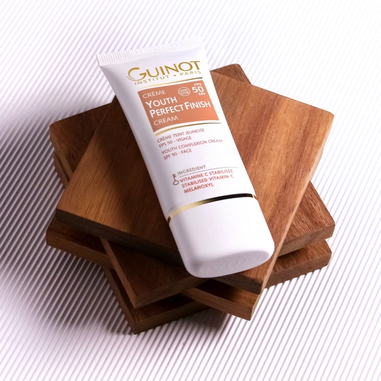 Тональный крем Guinot Youth Perfect Finish SPF50 Golden, 30 мл