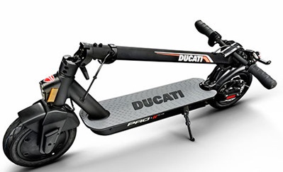 Elektriskais skūteris Ducati PRO-II PLUS, melna