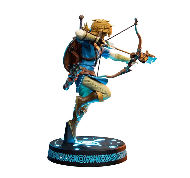 Rotaļlietu figūriņa First 4 Figurines The Legend of Zelda Breath Of The Wild Link With Bow, 250 mm