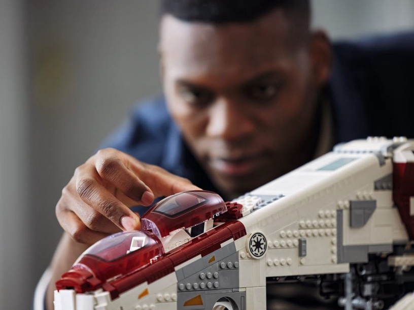 Konstruktor LEGO Star Wars Vabariigi relvalaev™ 75309, 3292 tk
