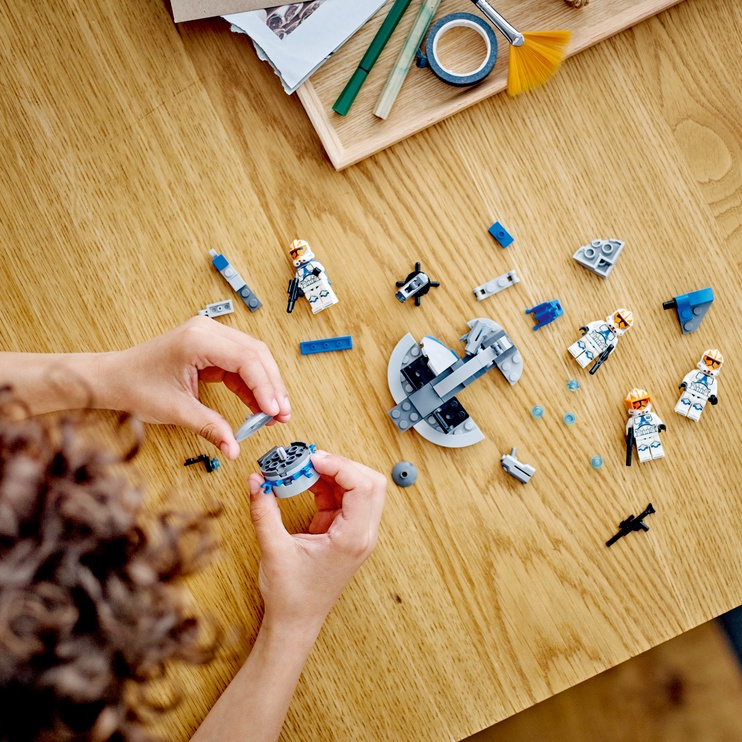Konstruktor LEGO® Star Wars™ 332. Ahsoka kloonsõdalase lahingukomplekt 75359, 108 tk