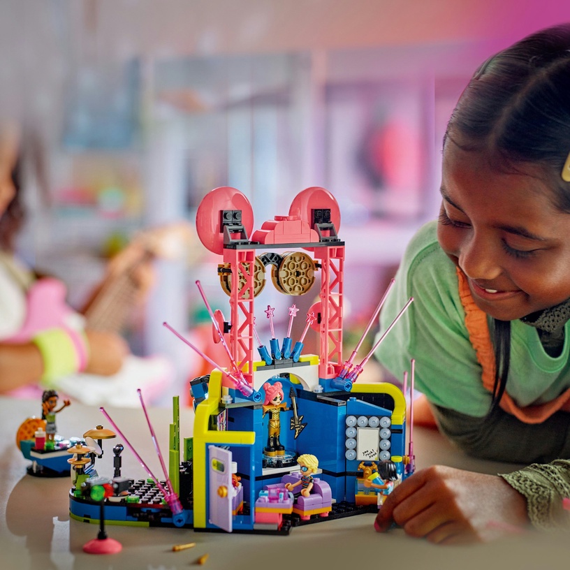 Konstruktors LEGO® Friends Hārtleikas pilsētas mūzikas talantu šovs 42616