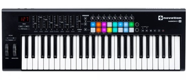MIDI kлавиатура Novation Launchkey 49 MK3, черный