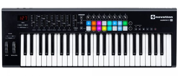 MIDI kлавиатура Novation Launchkey 49 MK3, черный