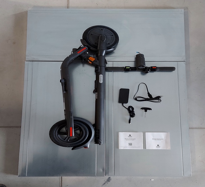 Электрический самокат Ninebot by Segway E22E, серый (товар с дефектом/недостатком)