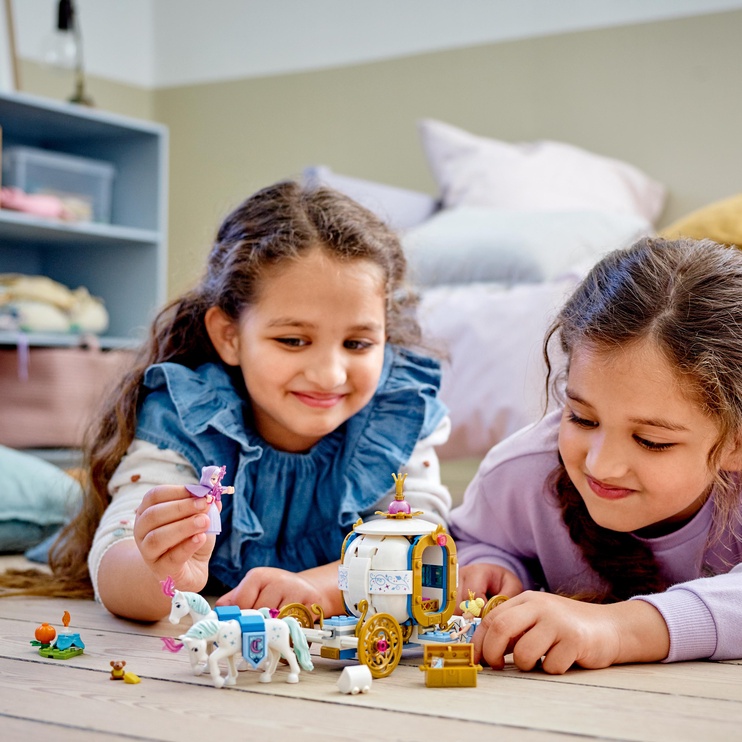 Konstruktorius LEGO | Disney Princess™ Pelenės karališkoji karieta 43192, 237 vnt.