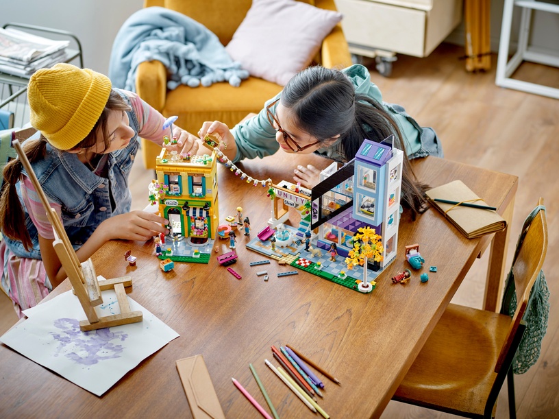 Konstruktors LEGO® Friends Ziedu un dizaina preču veikali pilsētā 41732, 2010 gab.