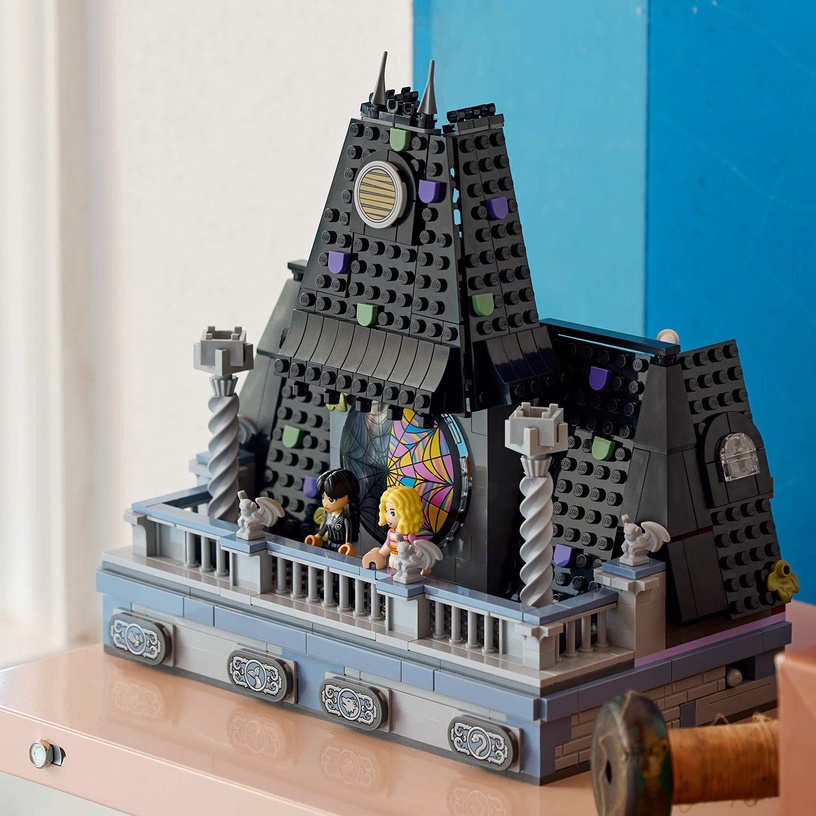 Konstruktor LEGO® Wednesday Wednesday ja Enidi ühikatuba 76781, 750 tk