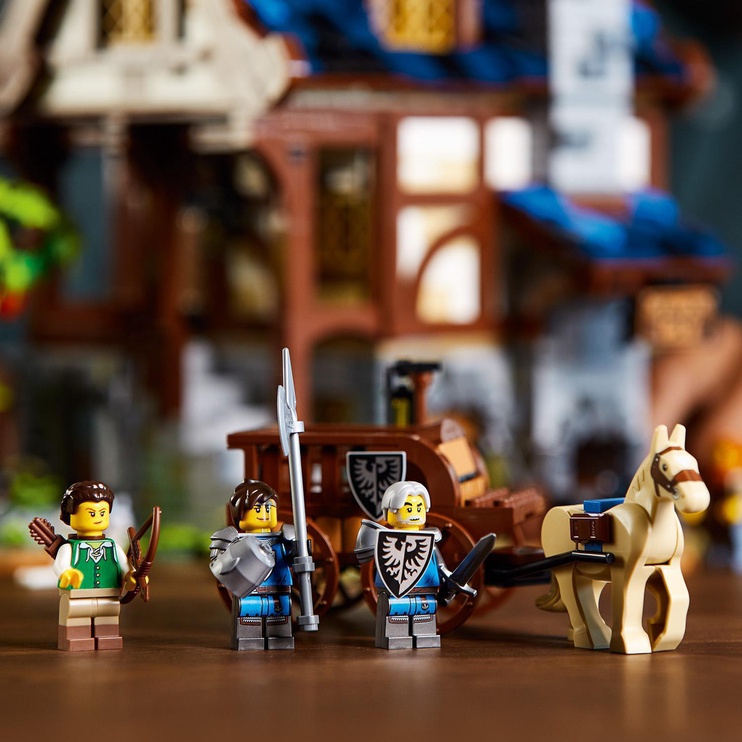 Konstruktor LEGO Ideas Keskaegne sepp 21325, 2164 tk