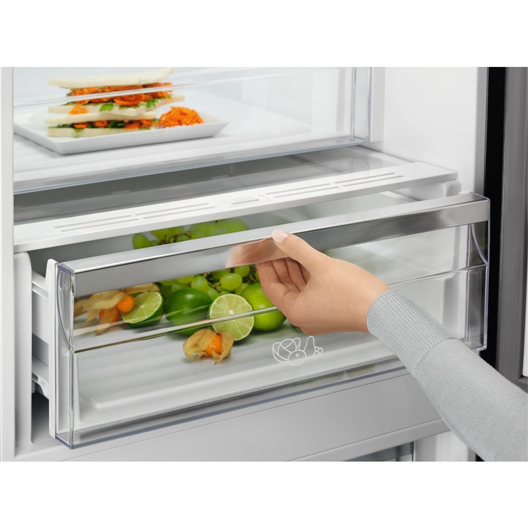 Холодильник морозильник снизу Electrolux NT7ME34G1