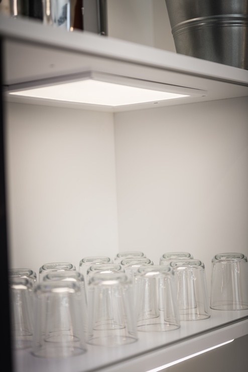 Lampa Ledvance Cabinet, iemontējams mēbelēs, 7.5 W, LED