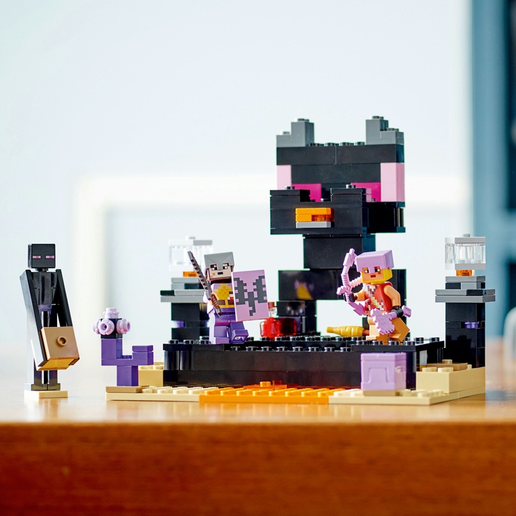 Konstruktor LEGO Minecraft® Lõpuareen 21242, 252 tk