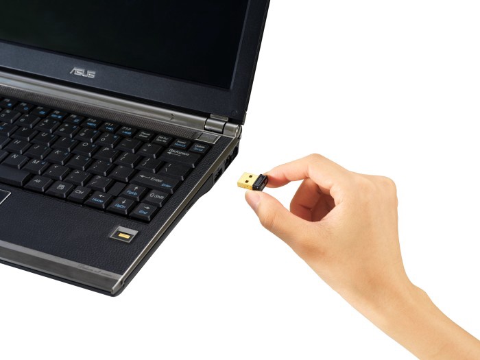 Адаптер Asus USB-BT500, черный