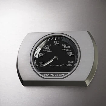 Gaasigrill Napoleon Rogue 425, 130 cm x 63.5 cm