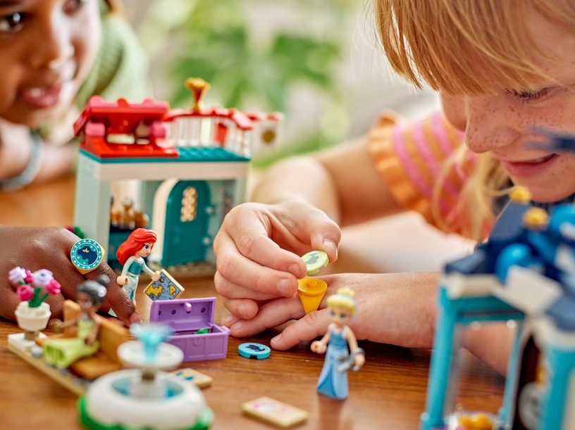 Konstruktor LEGO® │Disney Princess: Disney Princess Disney printsessi seiklus turul 43246