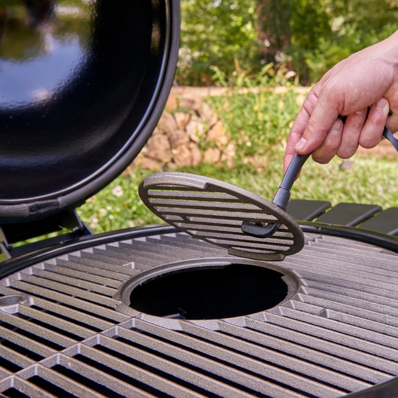 Grill Char-Griller Akorn, must, 114 cm