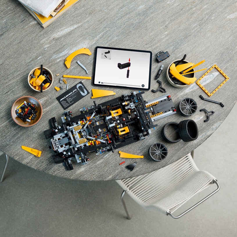 Конструктор LEGO® Technic McLaren P1 42172, 3893 шт.