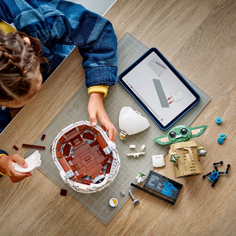 Konstruktor LEGO® Star Wars Grogu™ koos hõljuva vankriga 75403, 1048 tk