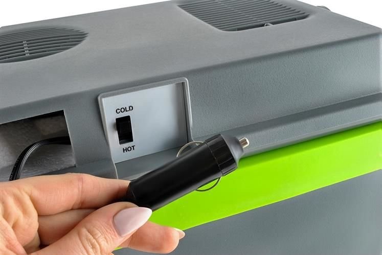 Автомобильный холодильник Travel Fridge 30082, 16 л