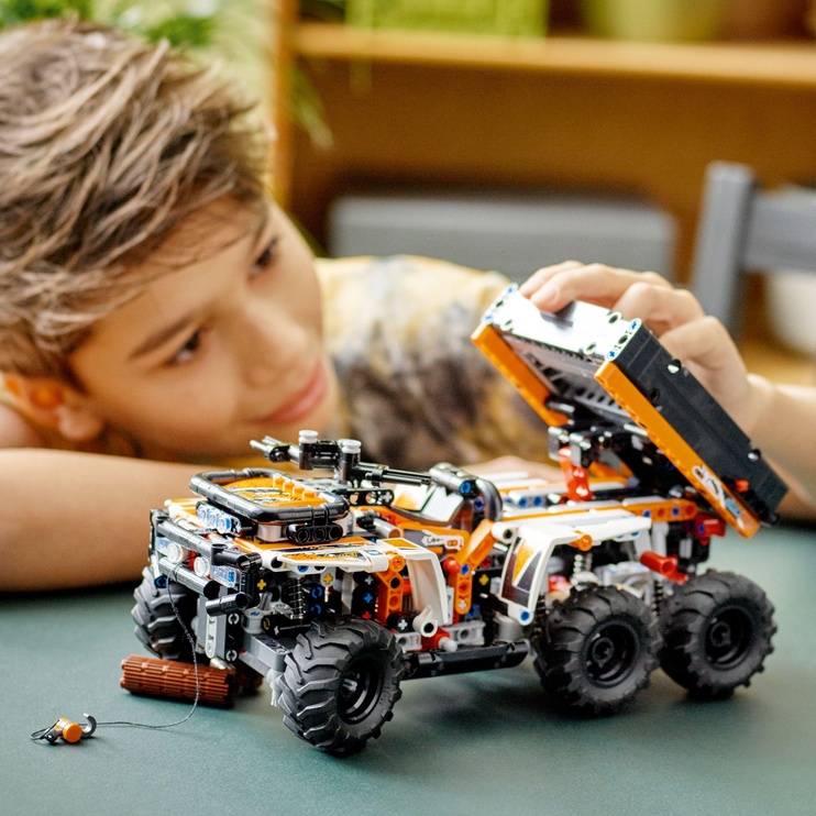 Konstruktor LEGO® Technic Maastikusõiduk 42139